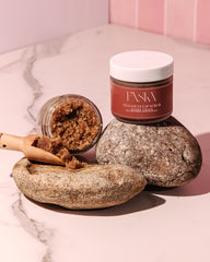 GLO AWAY LIP SCRUB